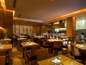 ROKA_Canary_Wharf-1.jpg