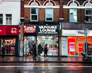 Vapourz_Lounge_Vape_Shop_Tooting_Broadway-1.jpg